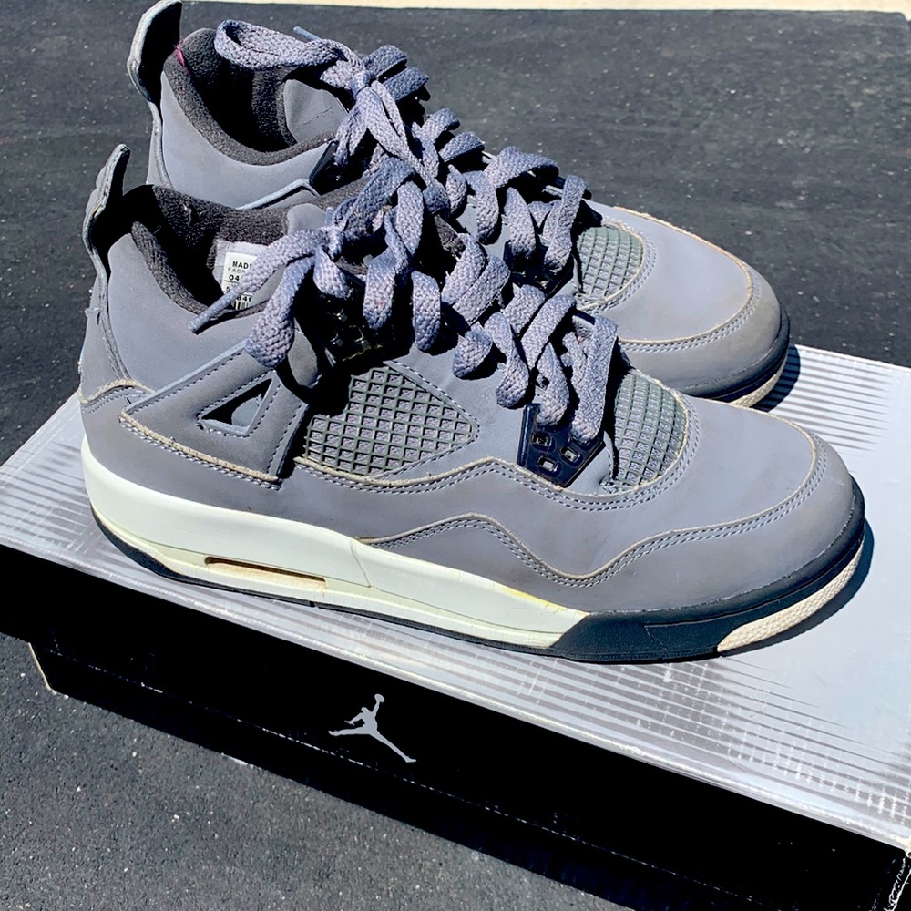 Jordan 4 retro